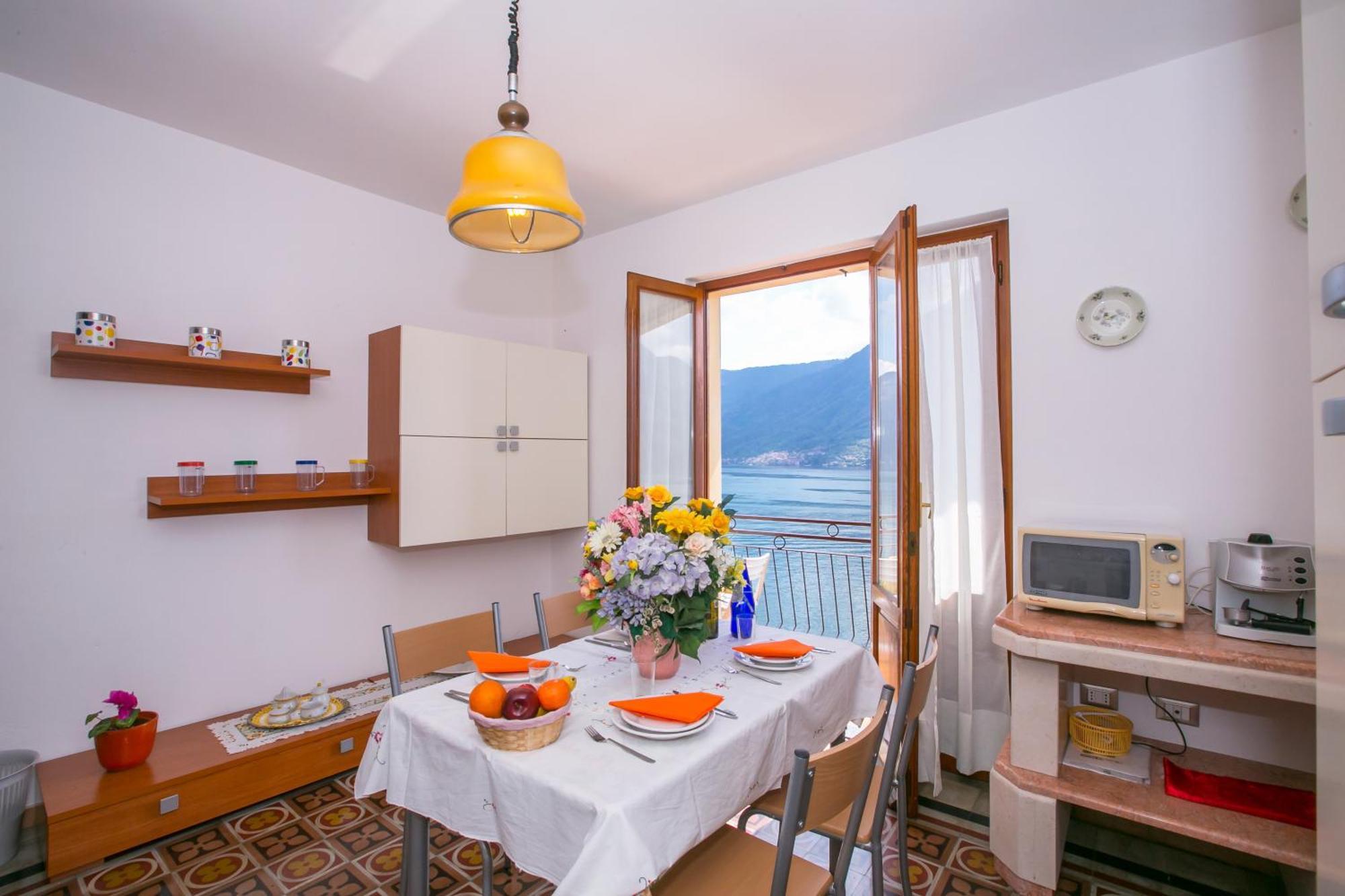 Bella Lake View Colonno エクステリア 写真